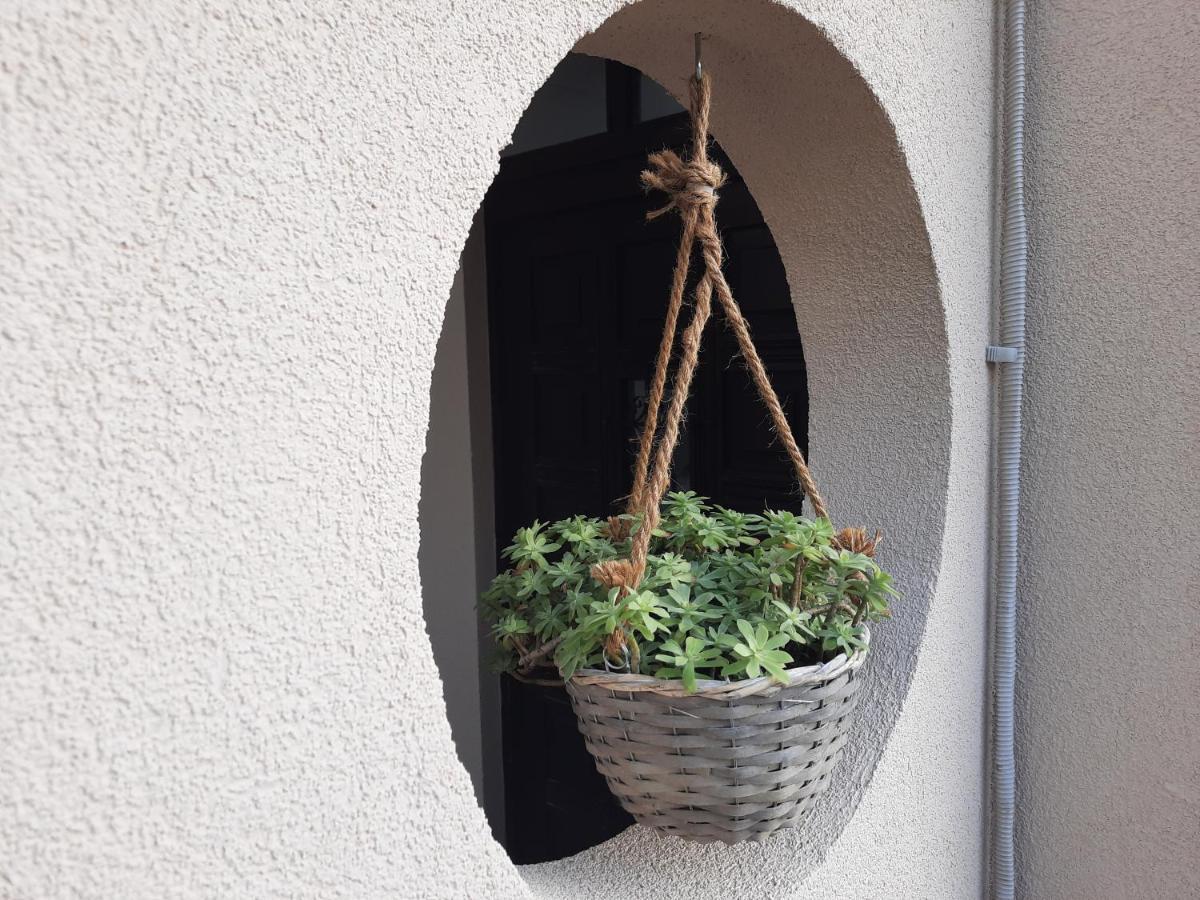 Apartman Laura M Vodice Exterior photo