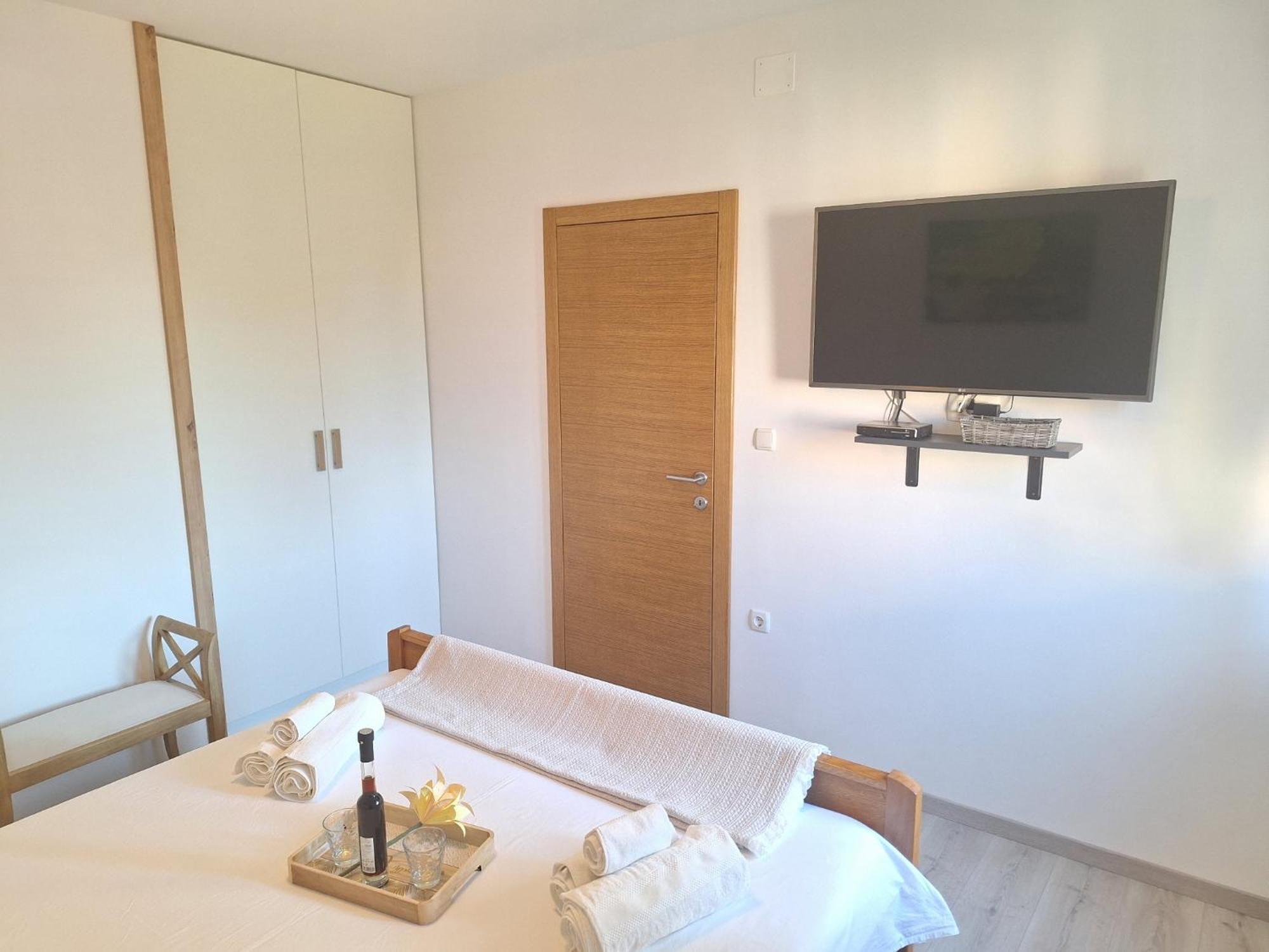 Apartman Laura M Vodice Exterior photo